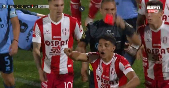 Video: la polémica expulsión de Mosqueira que sufrió Unión