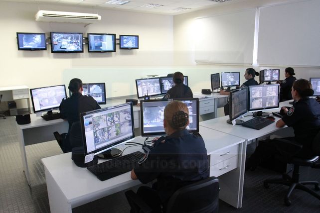 La sala del 911 recibió varios llamados en la noche por hechos de violencia de género.
