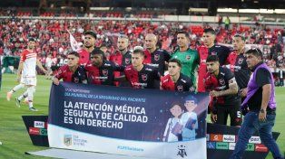Los once de Newells que salieron a jugar frente a Estudiantes. Luciano Herrera fue el mejor de la Lepra.