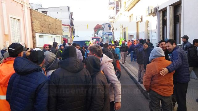 Uocra: trabajadores se movilizan por paralización de obras
