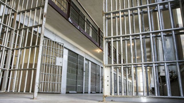 Una mujer fue condenada a 10 años de prisión por prostituir a su hija