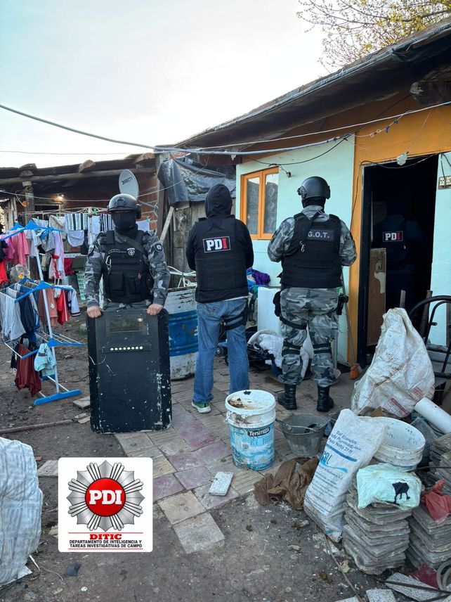 Parte de lo secuestrado en Salto Grande durante los allanamientos