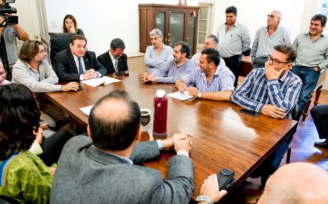 El ministro de Trabajo Julio Genesini