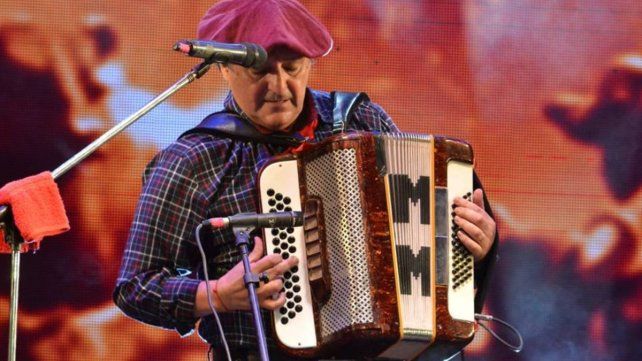 Monchito Merlo tocará en Ramírez Festeja