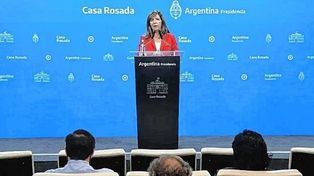 Gabriela Cerruti en su conferencia de los jueves habló sobre la convocatoria del gobierno a paritarias del sector privado