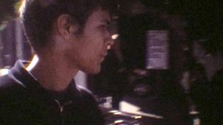 La película No aman el cielo de Oscar Favre, filmada en Super 8 en la Rosario de los noventa, se estrena este sábado 5 de septiembre