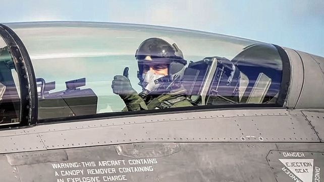 Milei participó de forma virtual del acto en el que Petri formalizó la compra de 24 aeronaves F-16 Milei participó de forma virtual del acto en el que Petri formalizó la compra de 24 aeronaves F-16