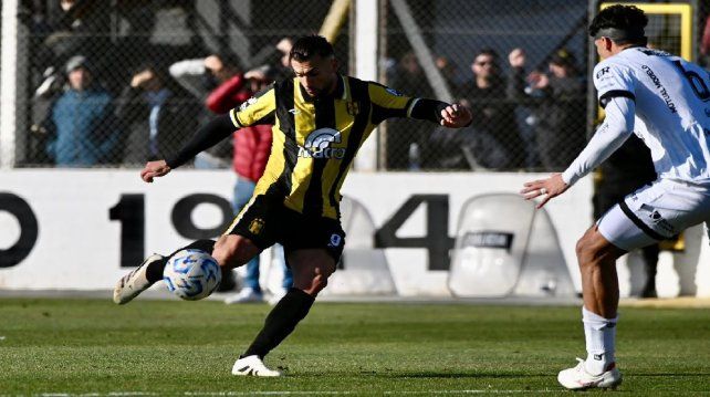 Patronato perdió en Madryn y dejó una floja imagen.