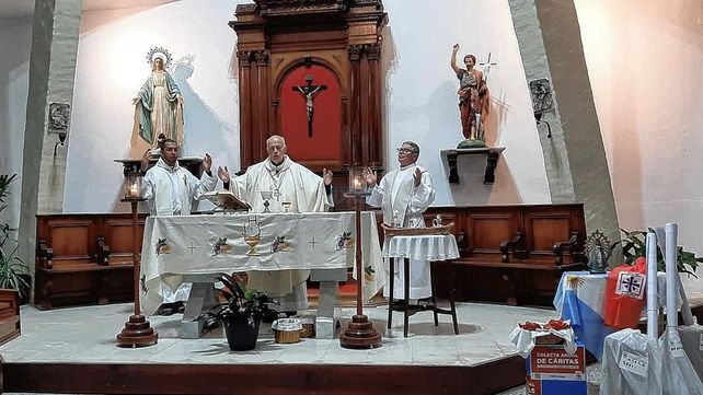 Lanzamiento. Con una misa que se replicó en todo el país