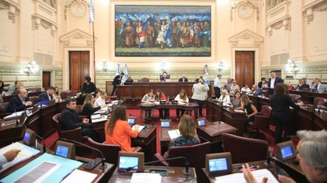 escenario. La última sesión del año en Diputados estuvo sazonada por la controversia.