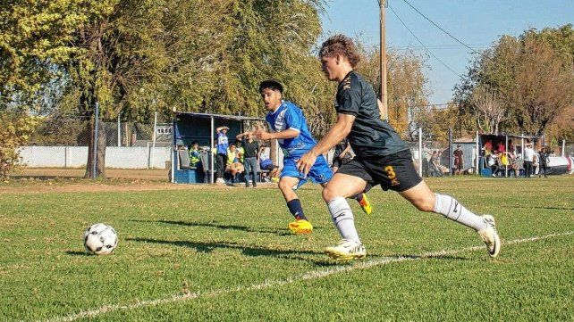 Nacional derrotó a la Vizcachera en el Lolo Bossio por 2 a 1.