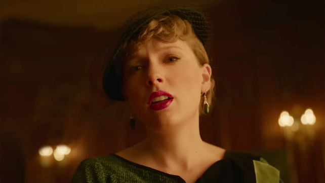 Taylor Swift interpreta a Elizabeth Meekins en 