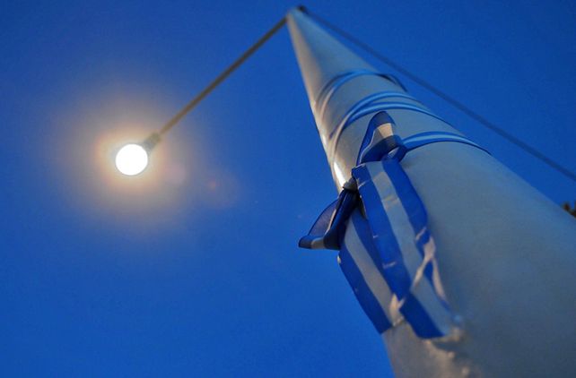 Se inauguraron 100 columnas de iluminación para 4 barrios del oeste