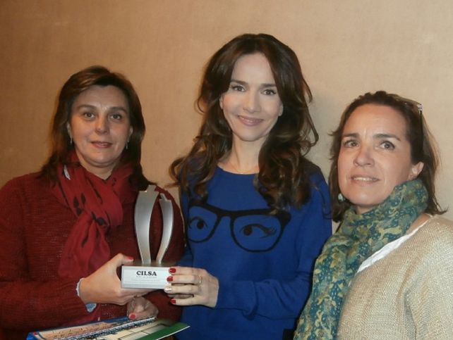 Natalia Oreiro recibió el premio de CILSA por su labor solidaria
