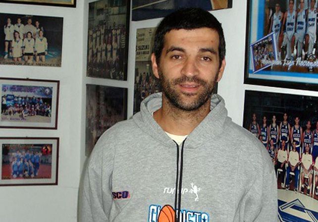 Maximiliano estará haciendo su debut como coach en la Liga A.