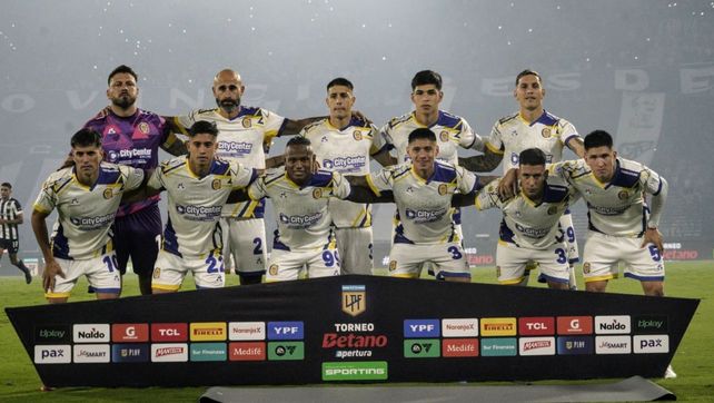 El equipo de Rosario Central ante Talleres