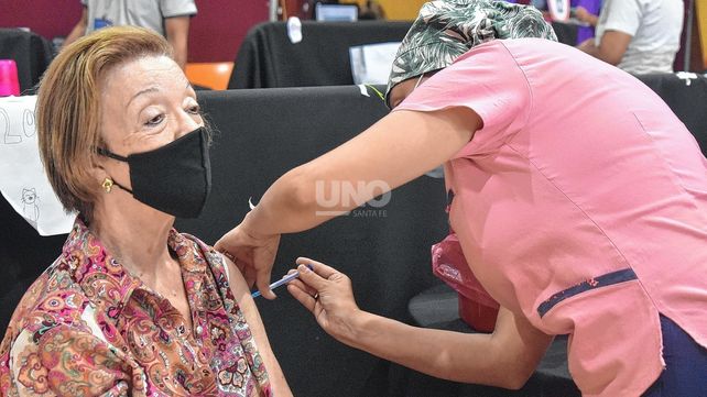 Cómo continúa el cronograma de vacunación en la ciudad de Santa Fe