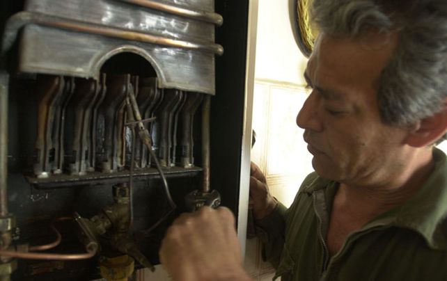 La revisión de las conexiones de gas cuesta cerca de mil pesos