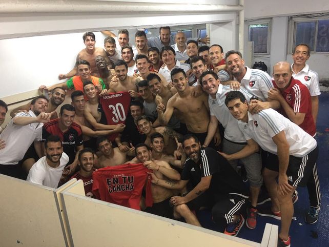El vestuario leproso tras la victoria en el clásico
