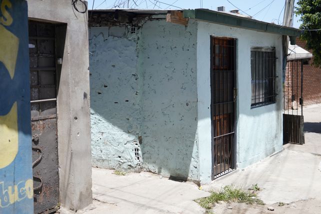 El Flaco Vallejo cayó acribillado en la puerta de un pasillo de Chacabuco al 3900. Tenía 32 años y no vivía allí