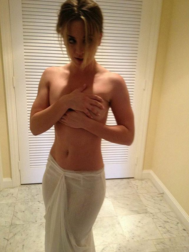 Más fotos robadas: ahora de JLo, Avril Lavigne y más de Kaley Cuoco
