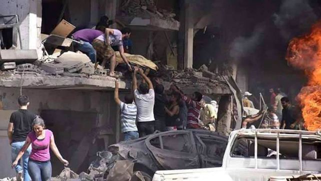 Al menos 44 muertos por un atentado con explosivos en el límite entre Siria y Turquía