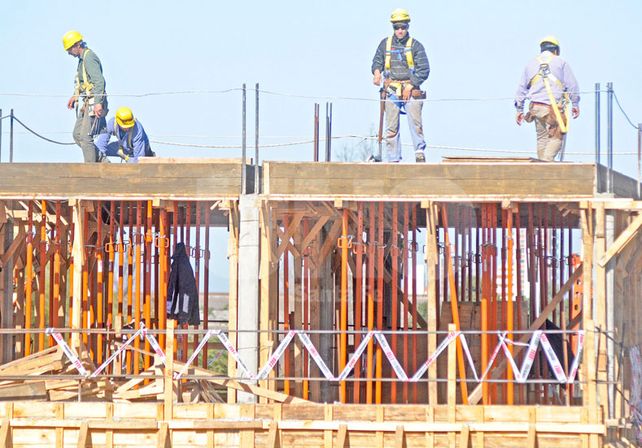 Buen clima. Las condiciones meteorológicas permitieron un visible avance en los últimos meses. Foto: Manuel Testi / Diario UNO Santa Fe