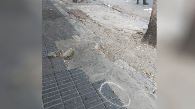 Una de las vainas 9 milímetros que la policía recolectó en la escena del ataque a tiros en barrio La Lata.