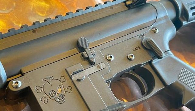 Lanzan un rifle semiautomático para niños