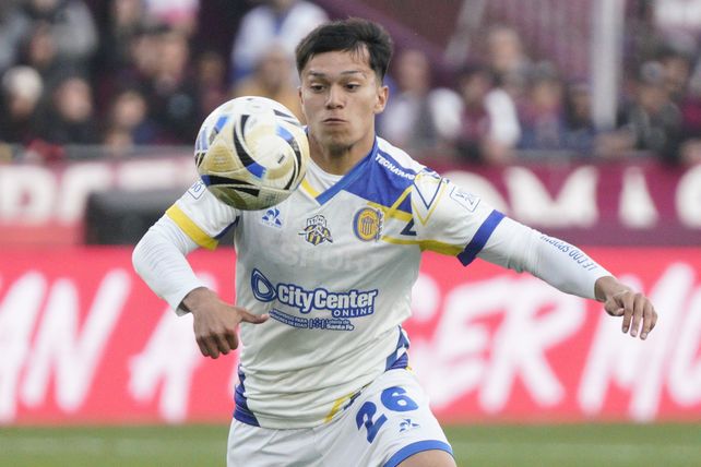 Giovanni Cantizano ingresó en el primer tiempo por la lesión de Santi López. Hizo un buen partido.