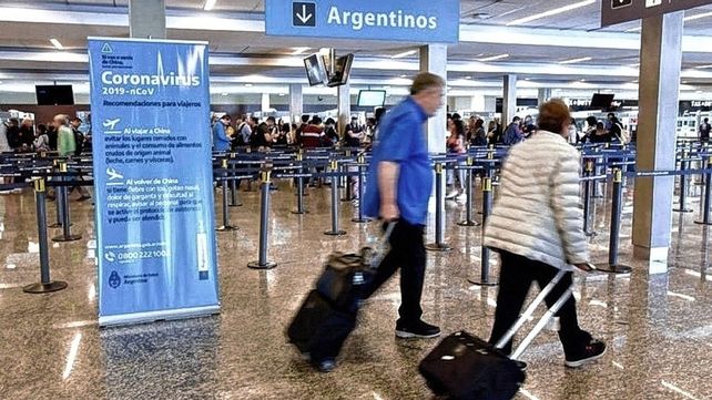 Variante Delta: juicio a viajero que incumplió cuarentena