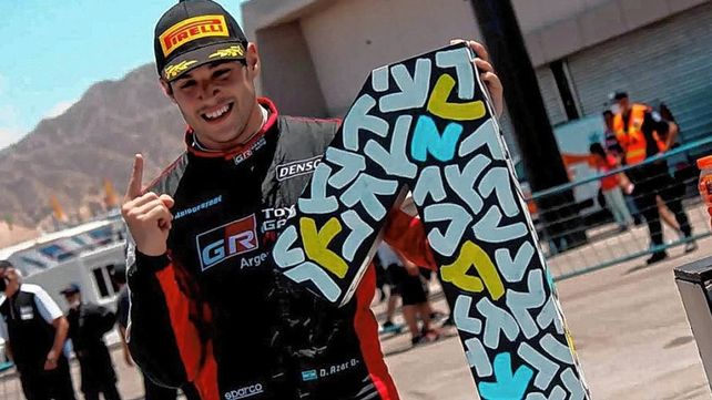 Diego Azar se coronó campeón del Top Race V6 en Concepción del Uruguay.