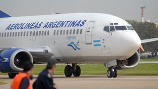 Tropas españolas habrían ido a Irak en aviones de Aerolíneas Argentinas