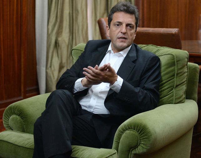 El líder del Frente Renovador pretende enviar un mensaje al presidente y a la exmandataria.
