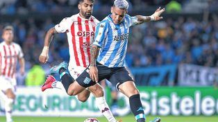 Unión perdió con Racing y quedó fuera de la zona de clasificación