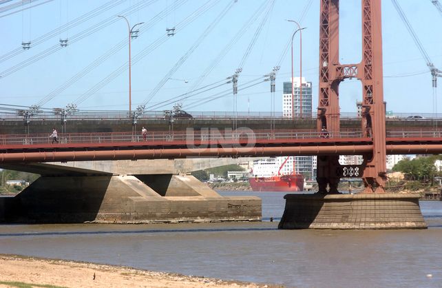 Este lunes el río Paraná alcanzó el mínimo más bajo desde 2009.