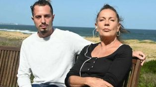Adriano Sessa, de 22 años, y su mamá, Mónica Gonzaga, en medio del escándalo.&nbsp;
