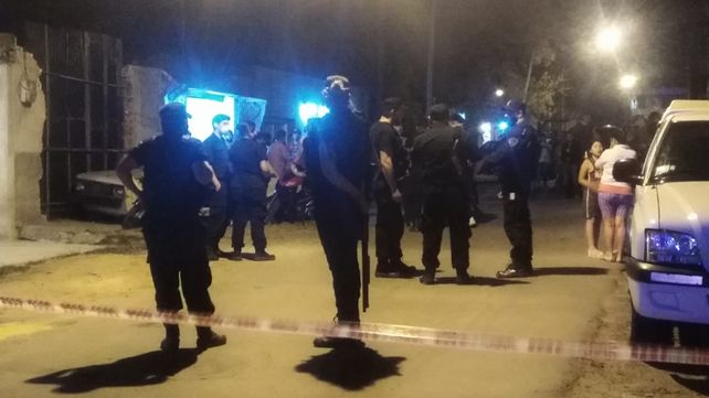 Asesinaron a balazos a una chica que atendía una heladería en Empalme Graneros