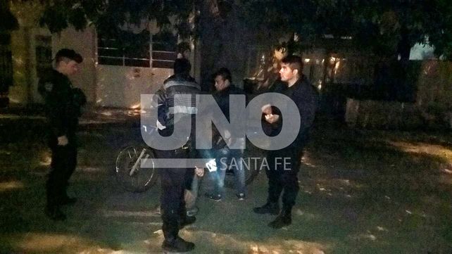 Evadieron un control en el barrio Los Troncos y terminaron presos
