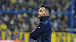 Carlos Tevez sumó su segunda derrota consecutiva como entrenador de Rosario Central.