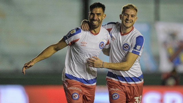 Ávalos convirtió el gol más rápido del siglo XXI.