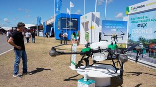 En el mediano plazo Argentina podría alcanzar cerca de 8.000 drones operando en el campo.