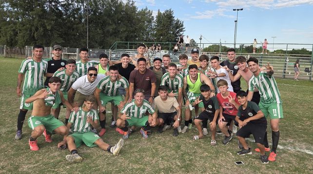 Defensores de Funes. Los dirigidos por Fabián Belén vencieron a Río Negro y dieron un paso gigante al ascenso a la Primera A.