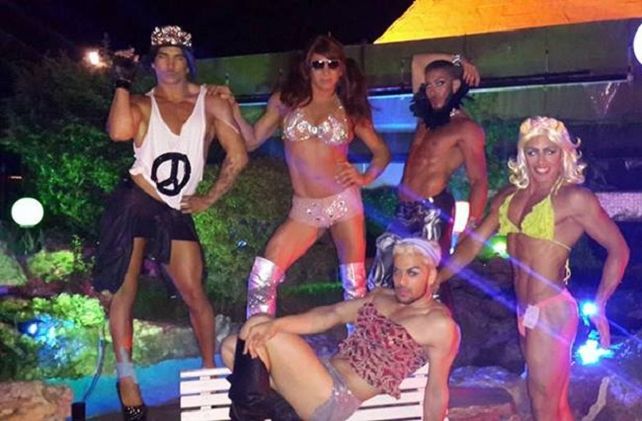 Flavio Mendoza festejó su cumpleaños vestido de mujer