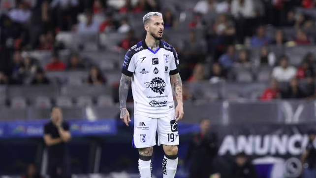 El delantero rescindió con Boca y estuvo en Querétaro, apenas dos meses, en el segundo semestre de 2024.