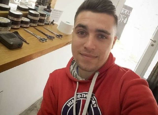 La víctima. El joven peluquero