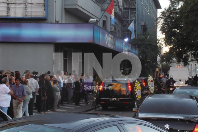 Silencio y angustia en el último adiós al dirigente sindical Alberto Maguid