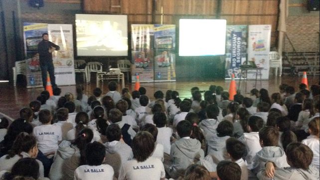 Los alumnos de La Salle aprendieron sobre seguridad vial con #TC2000vaEscuela