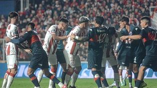 Unión no pudo contra Tigre en dos tiempos dispares pero con un pobre arbitraje de Ferreyra