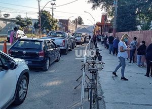 Expertos santafesinos proponen ampliar días, horarios y lugares de vacunación
